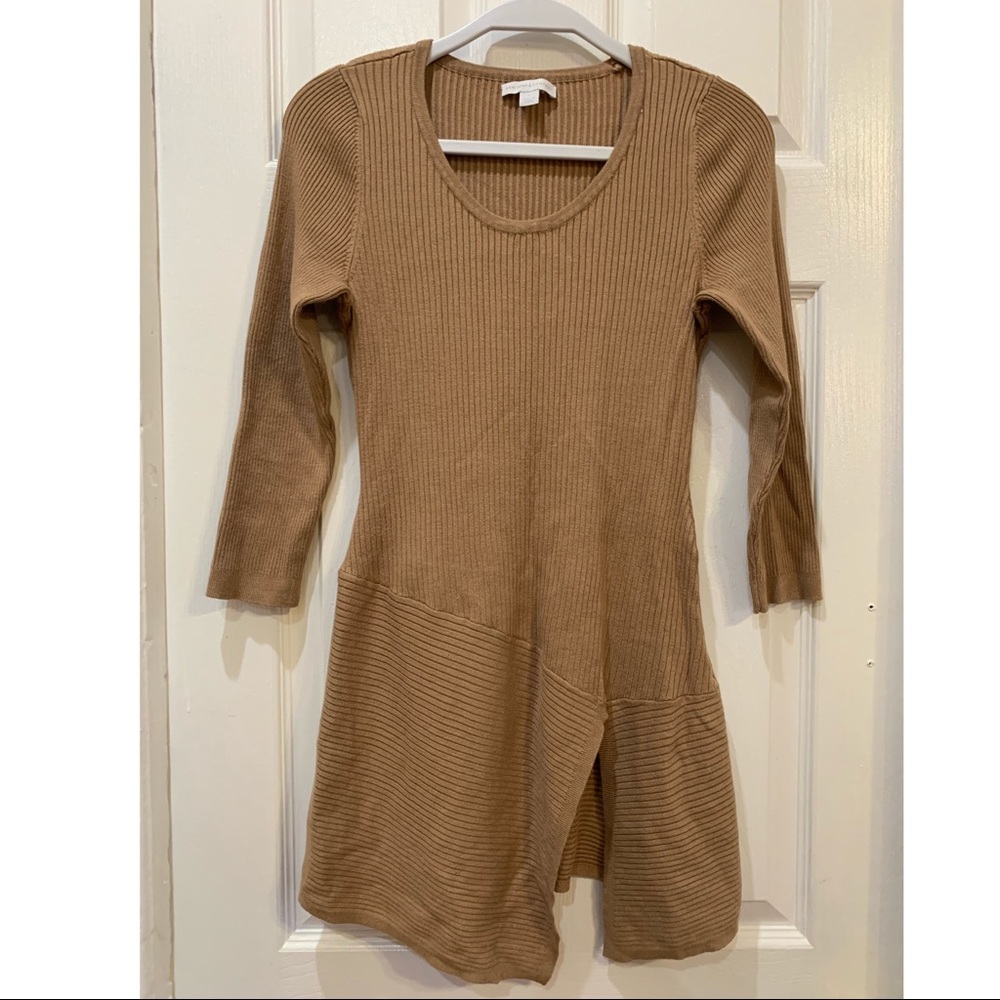 New York & Company tight tunic top , round neck size S 3/4 sleeve